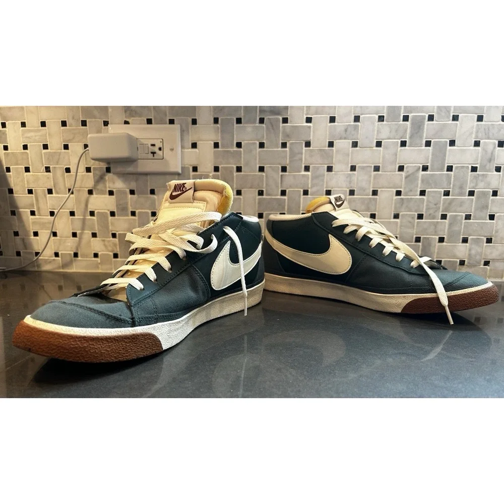 Nike Blazer Low Pro Club Men's US 13 Notebook Doodle Pack Mid Sneaker